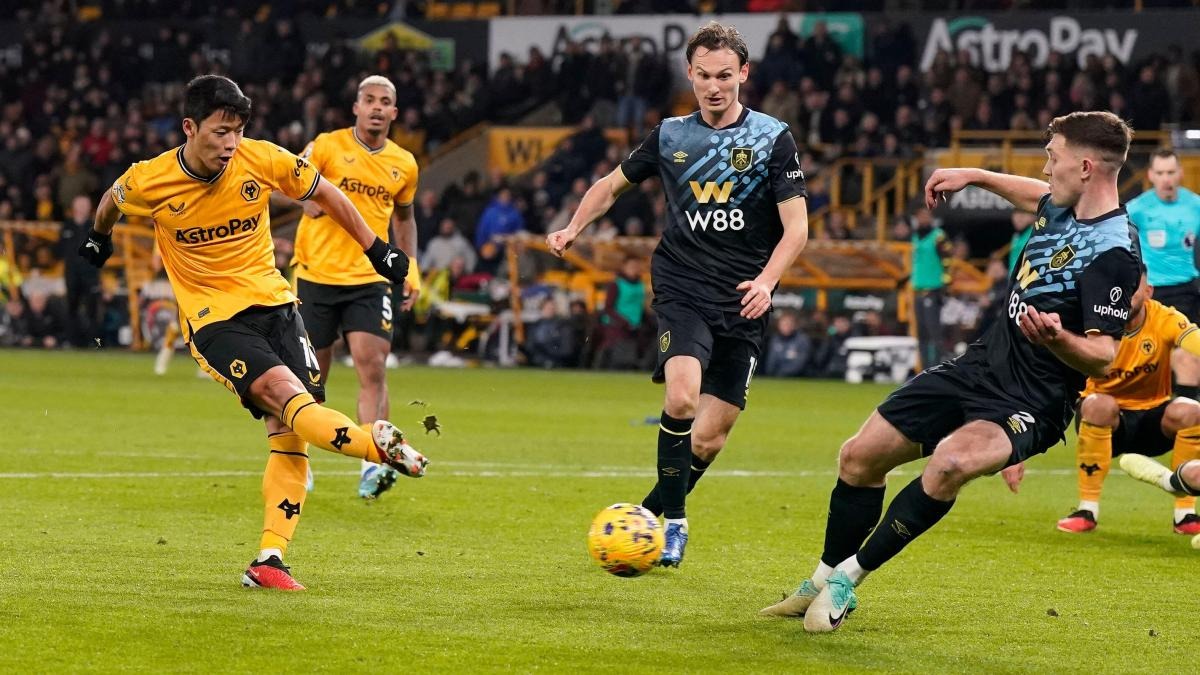 Nhận định soi kèo Wolves vs Burnley lúc 21h00 ngày 26/10/2025