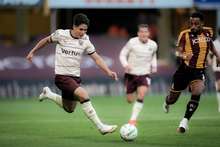 Bradford City vs Burnley (01:45 - 27/08)