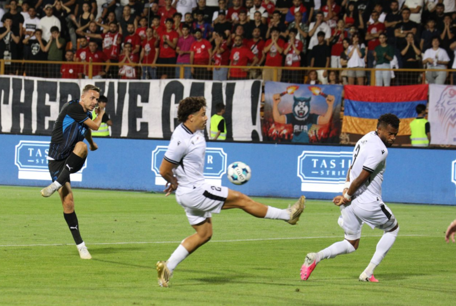 Ararat Armenia  vs Univ. Craiova (23:00 – 27/08) | Xem lại trận đấu